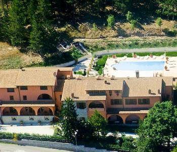 Hotel La Fattoria San Giovanni Di Baiano