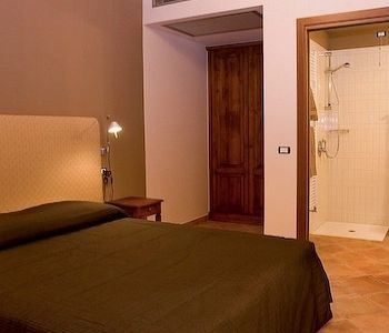 La Fattoria Hotel 3*